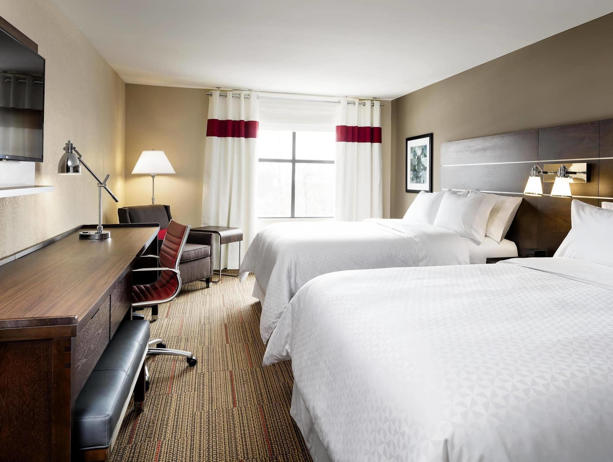 Holiday Inn - Cincinnati - Liberty Way By Ihg Вест-Честер Екстер'єр фото